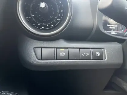 Photo 22 Toyota C-HR 2.0 Hybride 200 GR Sport Toit panoramique + Pack