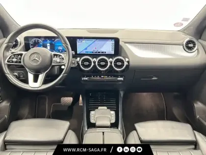 Photo 32 Mercedes GLA 180