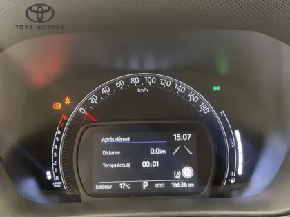 Photo 13 Toyota Aygo 1.0 S-CVT 72 Design