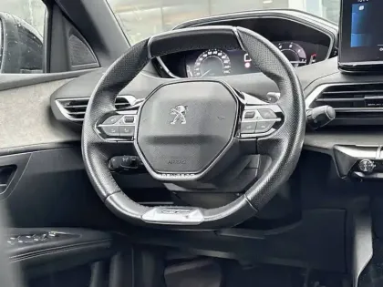 Photo 8 Peugeot 3008  BlueHDi 130ch S&S EAT8