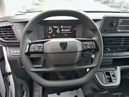 Photo 8 Peugeot Expert  FGN M BLUEHDI 145 S&S EAT8