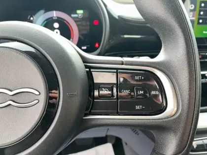 Photo 14 Fiat 500  e 118 ch