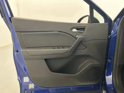 Photo 13 Renault Captur  E-Tech 145 - 21B