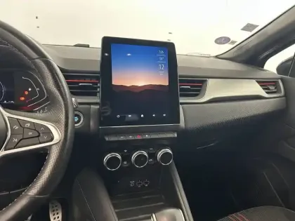 Photo 14 Renault Captur  E-Tech 145 - 21B