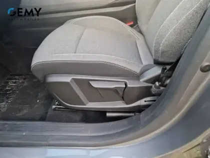 Photo 12 Renault Austral  E-Tech full hybrid 200 GSR2