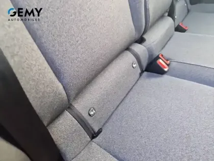 Photo 21 Renault Austral  E-Tech full hybrid 200 GSR2