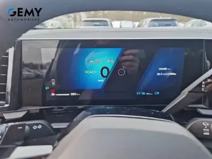 Photo 16 Renault Austral  E-Tech full hybrid 200 GSR2