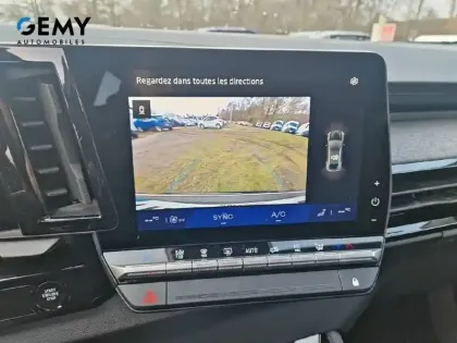 Photo 19 Renault Austral  E-Tech full hybrid 200 GSR2