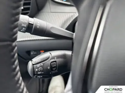 Photo 20 Peugeot 208  Electrique 50 kWh 136ch