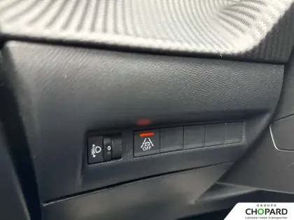 Photo 21 Peugeot 208  Electrique 50 kWh 136ch