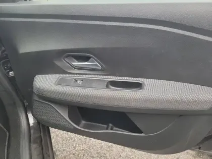 Photo 17 Dacia Sandero  SCe 65 - 22