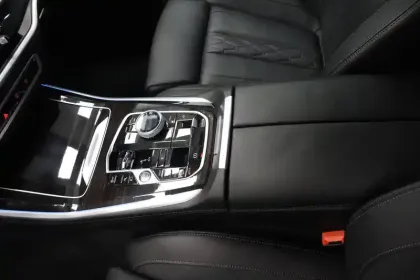 Photo 19 BMW X5  xDrive50e 489 ch BVA8