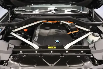 Photo 7 BMW X5  xDrive50e 489 ch BVA8