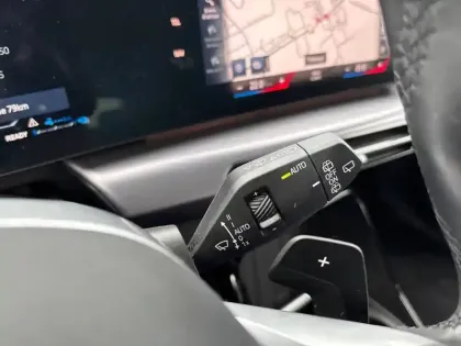 Photo 18 BMW Serie 2 Active Tourer 225e xDrive 245 ch DKG7