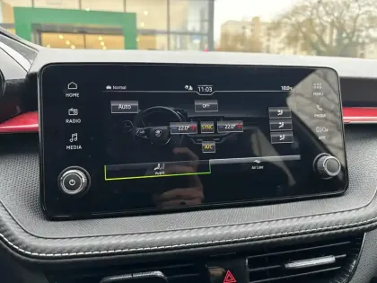 Photo 23 Skoda Fabia  1.0 TSI 116 ch EVO 2 DSG7