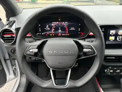 Photo 5 Skoda Fabia  1.0 TSI 116 ch EVO 2 DSG7