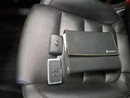 Photo 87 Renault Koleos Gén. II Ph1 Initiale Paris 5