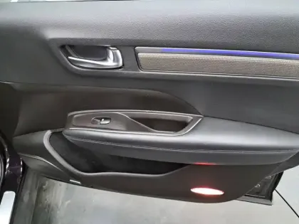 Photo 71 Renault Koleos Gén. II Ph1 Initiale Paris 5