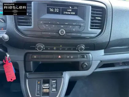 Photo 20 Citroën Spacetourer e- M 136 ch 75 kwh