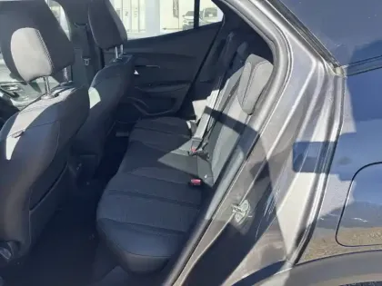 Photo 9 Peugeot 2008  PureTech 130 S&S EAT8