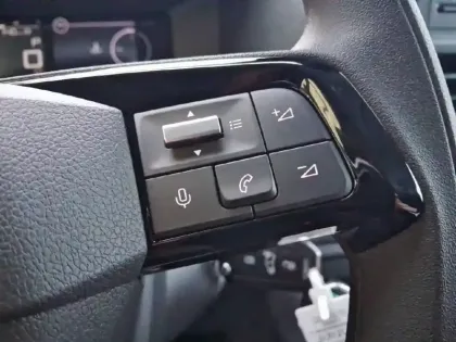 Photo 19 Peugeot Expert  FGN M BLUEHDI 145 S&S EAT8