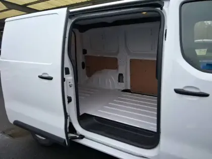 Photo 11 Peugeot Expert  FGN M BLUEHDI 145 S&S EAT8