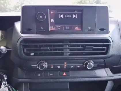 Photo 17 Peugeot Expert  FGN M BLUEHDI 145 S&S EAT8