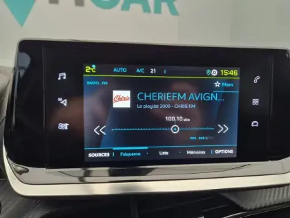 Photo 31 Peugeot 2008  Electrique 136 ch