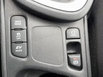 Photo 24 Toyota Yaris  Cross Hybride 116h 2WD