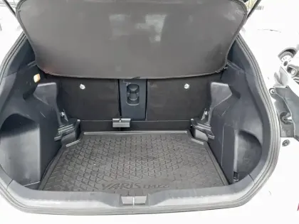 Photo 32 Toyota Yaris  Cross Hybride 116h 2WD