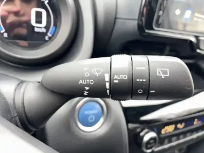 Photo 15 Toyota Yaris  Cross Hybride 116h 2WD