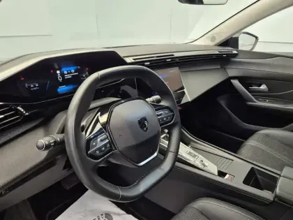 Photo 49 Peugeot 308  SW PureTech 130ch S&S EAT8