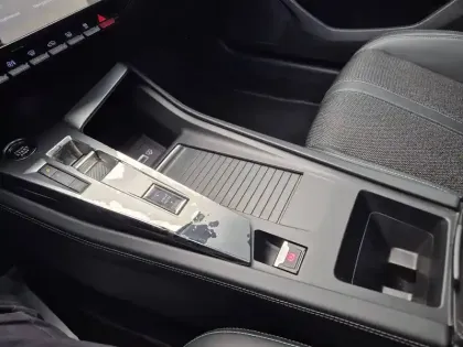 Photo 73 Peugeot 308  SW PureTech 130ch S&S EAT8