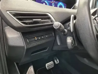 Photo 40 Peugeot 3008  Hybrid 225 e-EAT8