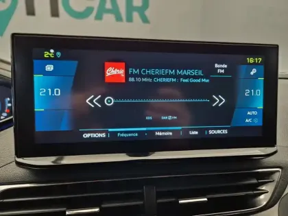 Photo 31 Peugeot 3008  Hybrid 225 e-EAT8