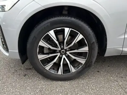 Photo 8 Volvo Xc60  B4 197 ch Geartronic 8