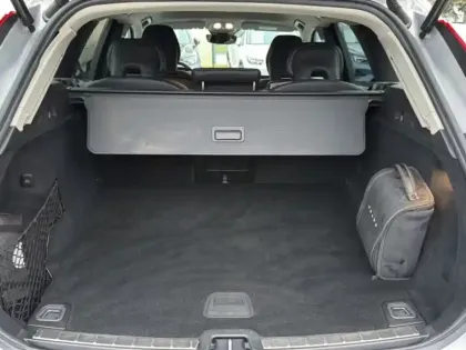 Photo 6 Volvo Xc60  B4 197 ch Geartronic 8