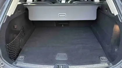 Photo 6 Volvo Xc60  T8 Recharge AWD 303 ch + 87 ch Geartronic 8