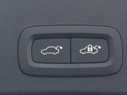 Photo 15 Volvo Xc40  B3 163 ch DCT7