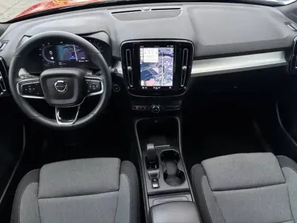 Photo 24 Volvo Xc40  B3 163 ch DCT7