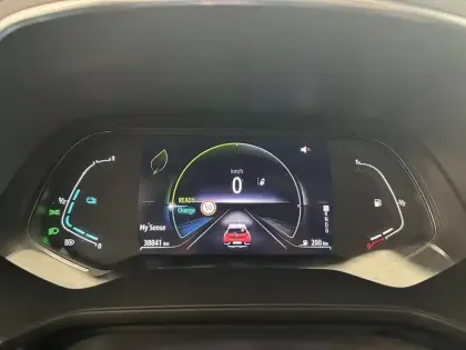 Photo 25 Renault Captur  E-Tech 145 - 21