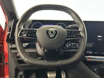 Photo 23 Renault Austral  E-Tech hybrid 200