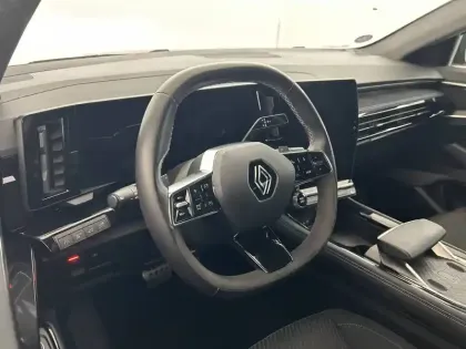 Photo 18 Renault Austral  E-Tech hybrid 200