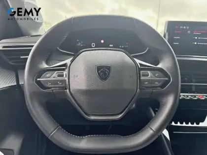 Photo 17 Peugeot 208  PureTech 100 S&S BVM6