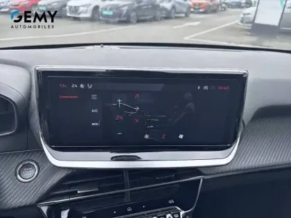 Photo 15 Peugeot 208  PureTech 100 S&S BVM6