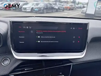 Photo 14 Peugeot 208  PureTech 100 S&S BVM6