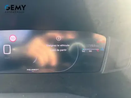 Photo 18 Peugeot 208  100 S&S BVM6