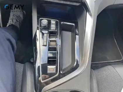 Photo 38 Peugeot 3008  BlueHDi 130ch S&S EAT8