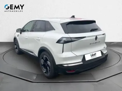 Photo 6 Renault Symbioz  E-Tech full hybrid 145