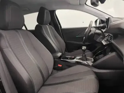 Photo 25 Peugeot 208  PureTech 100 S&S BVM6